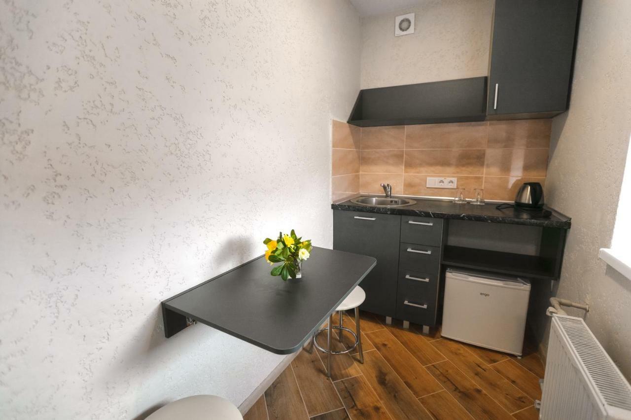 Raziotel Rishelyevskiy Cherson Esterno foto